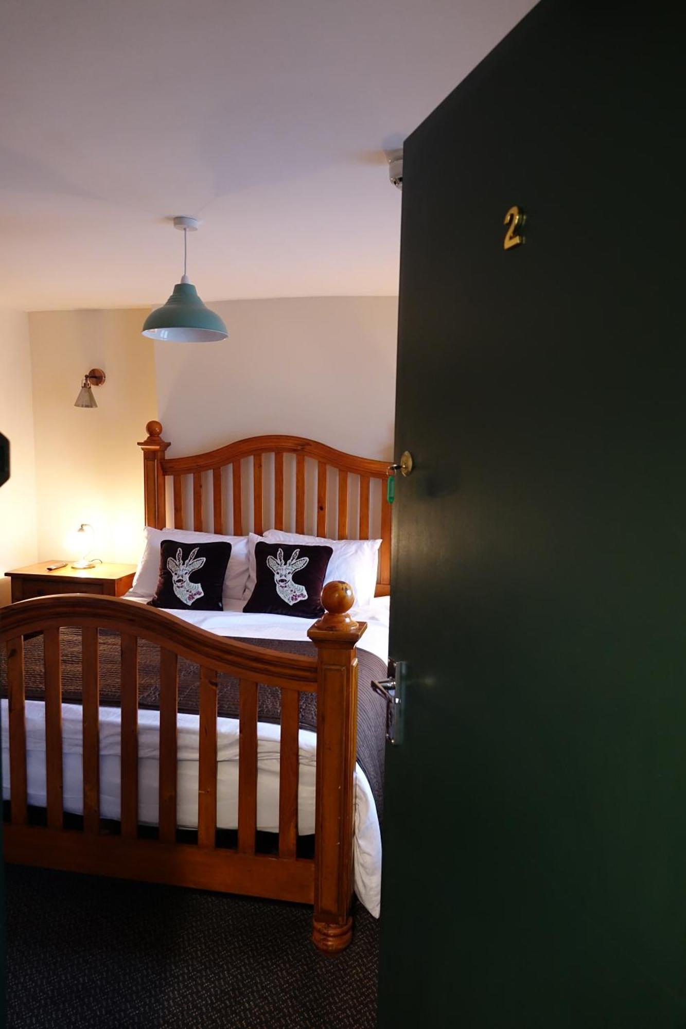 Y Gwydyr Hotel - Dolwyddelan Buitenkant foto