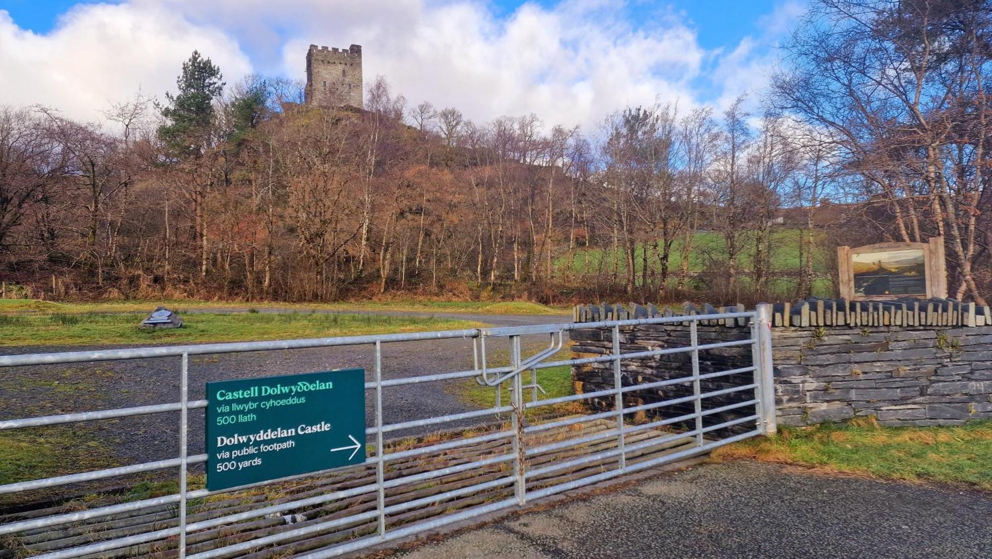 Y Gwydyr Hotel - Dolwyddelan Buitenkant foto